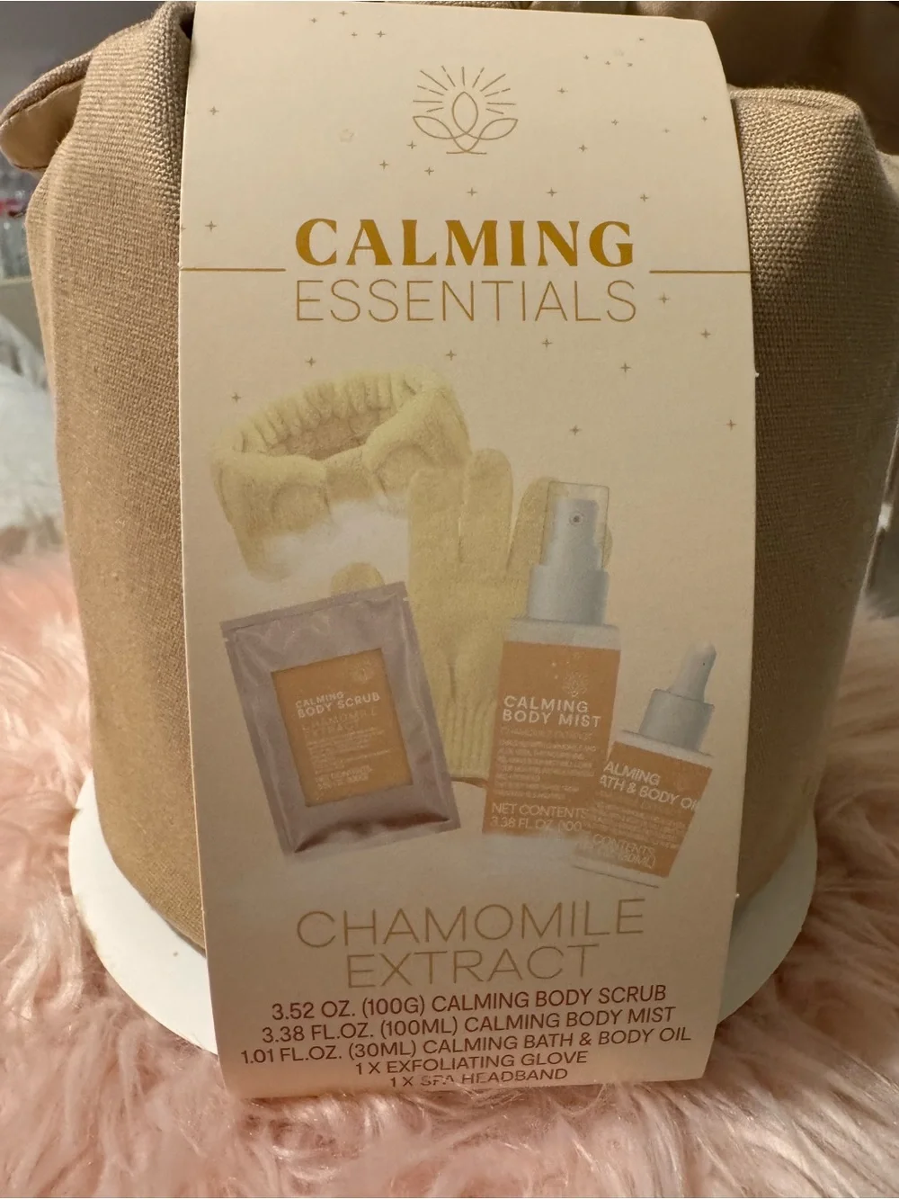 Chamomile Extract Bath & Body Set - Beige